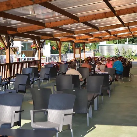 Camping La Rivière**** *